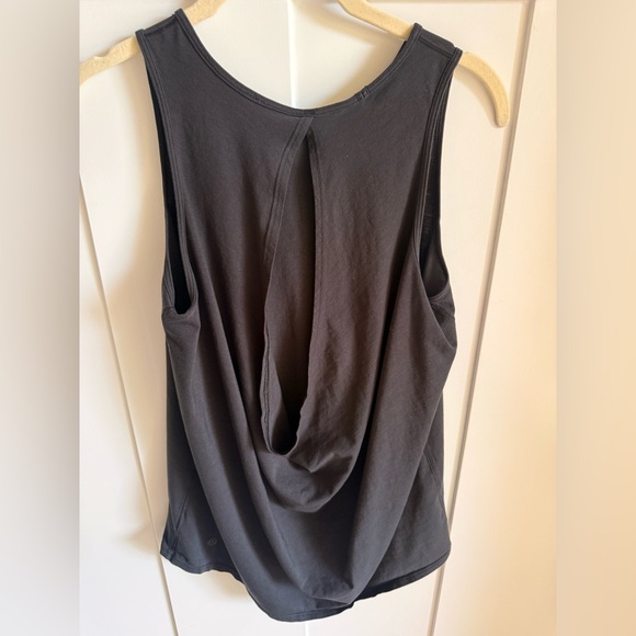 Lululemon Low Key Tank - Picture 3 of 9